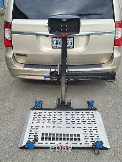 Harmar Scooter / Wheelchair Lift with Swing Away, AL 100