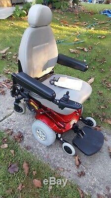 Power Wheelchair Mobility Electric JAZZY SELECT Wheel Chair NEW BATTERIES Plus+