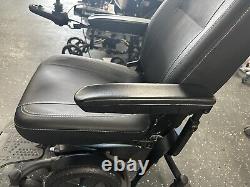 Pride Jazzy Evo 613 Power Chair, Electric Wheelchair, Black and blue -low miles