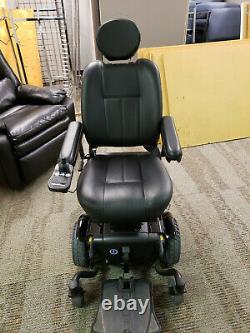 Quantum J6 VA Electric Wheelchair