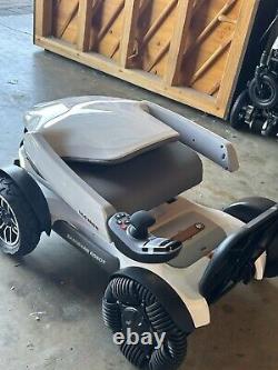 Robooter X40 Electric Wheelchair Auto Folding Mobility Scooter