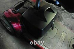 Scooter Go-Go Pride Mobility Elite Traveller electric wheelchair new batteries