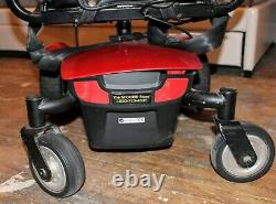 Pride Mobility Tss-300 Power Chair Scooter En Fauteuil Roulant Store À Peine Utilisé